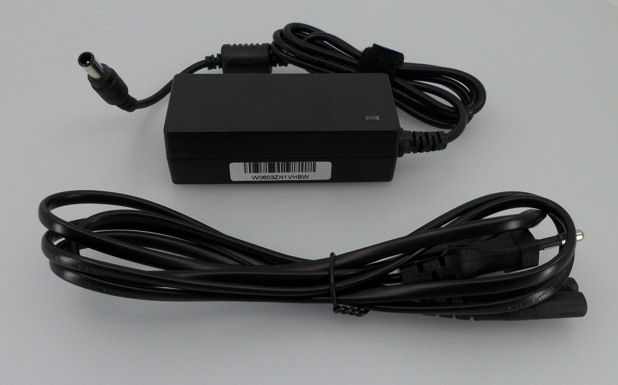 Netzteil für Samsung LCD S22A100N, S22A330BW, S22A350B, S22B100N, 14V 3.5A