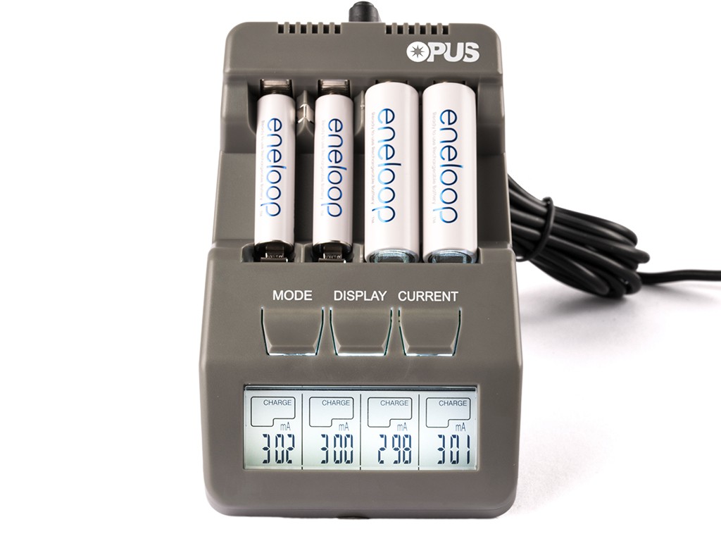 Opus BT-C700 Ladegerät für AA/AAA, Ni-MH, Akkus