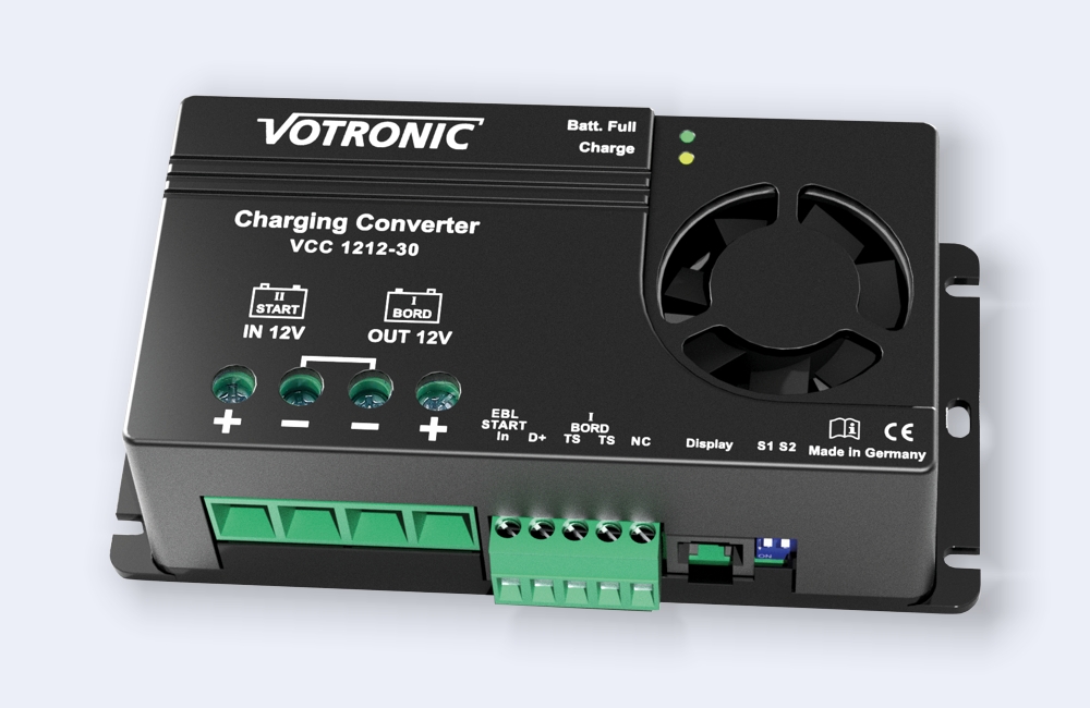 Votronic 3324 Ladewandler / Ladebooster VCC 1212-30